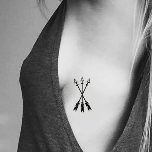 arrow tattoo on hip